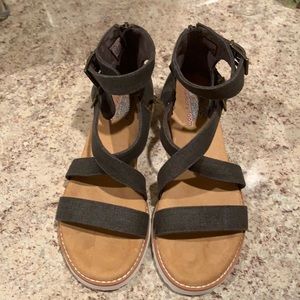 BOBS from Sketchers Memory Foam Desert Kiss Sandal